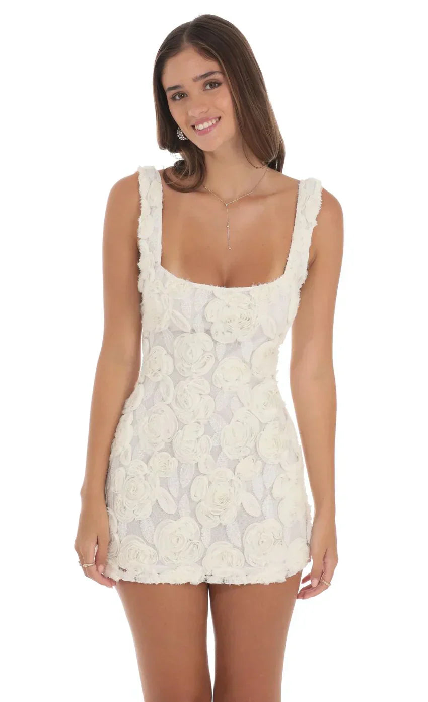 Textured Floral Bodycon Dress In White