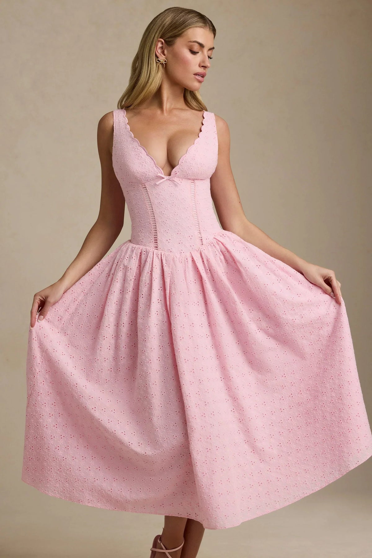 Broderie Anglaise Bow-Detail A-Line Midaxi Dress in Soft Pink