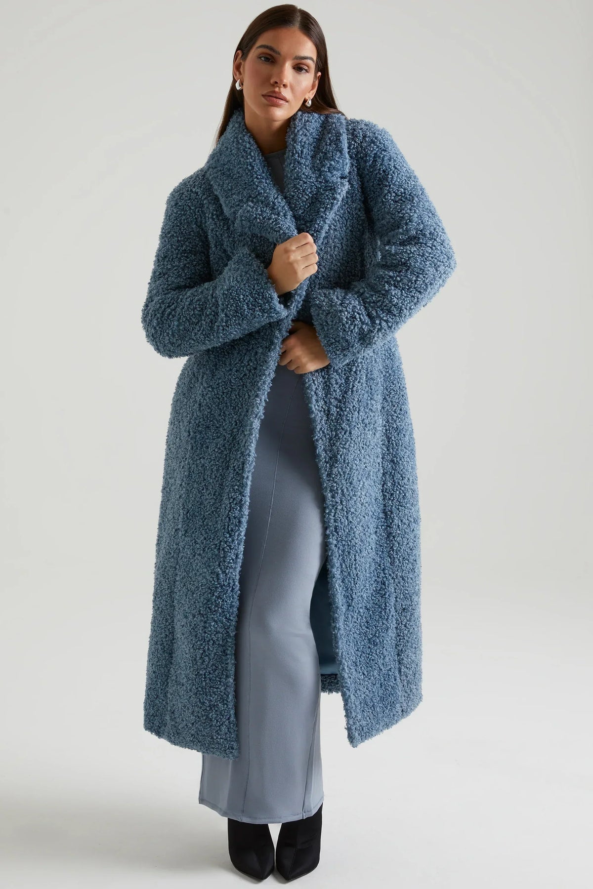 Long Shearling Coat In Blue